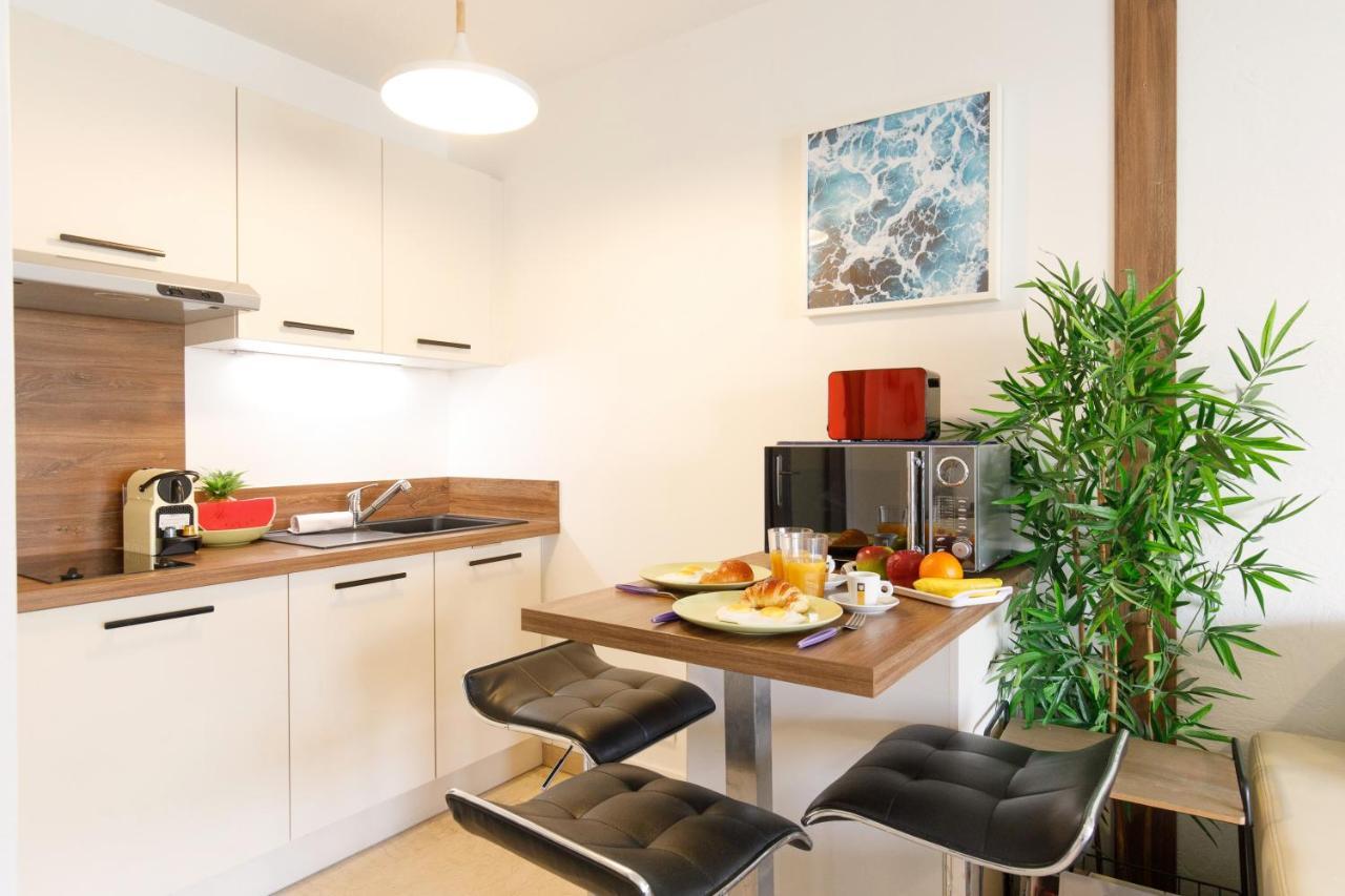Le Charme Yourhosthelper Cannes Dış mekan fotoğraf